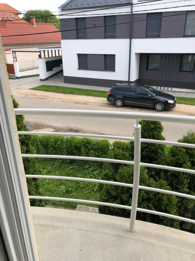 Alina Apartmanok Hajduszoboszlo Exterior photo