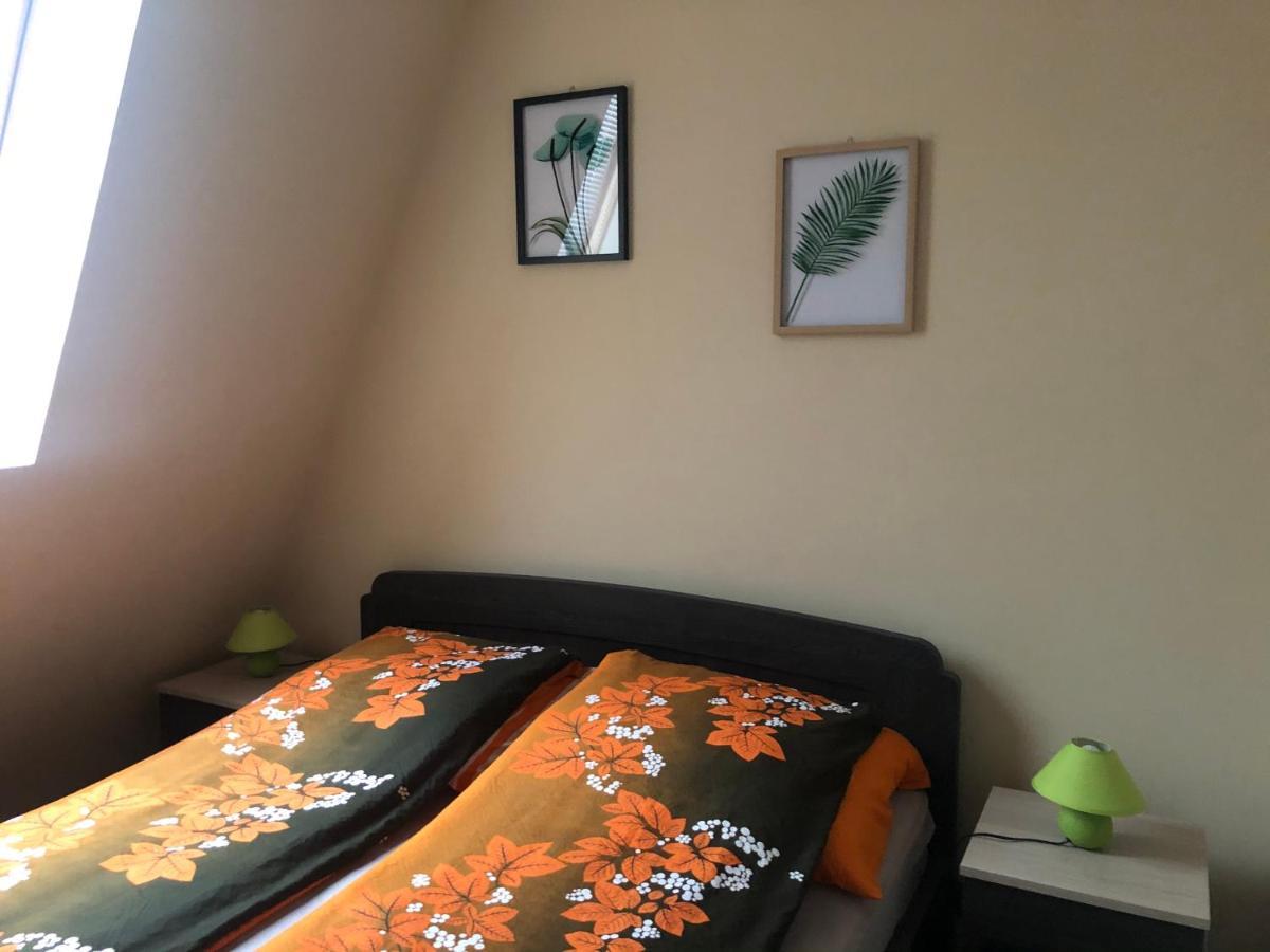 Alina Apartmanok Hajduszoboszlo Exterior photo