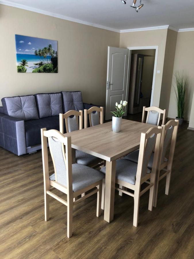 Alina Apartmanok Hajduszoboszlo Exterior photo